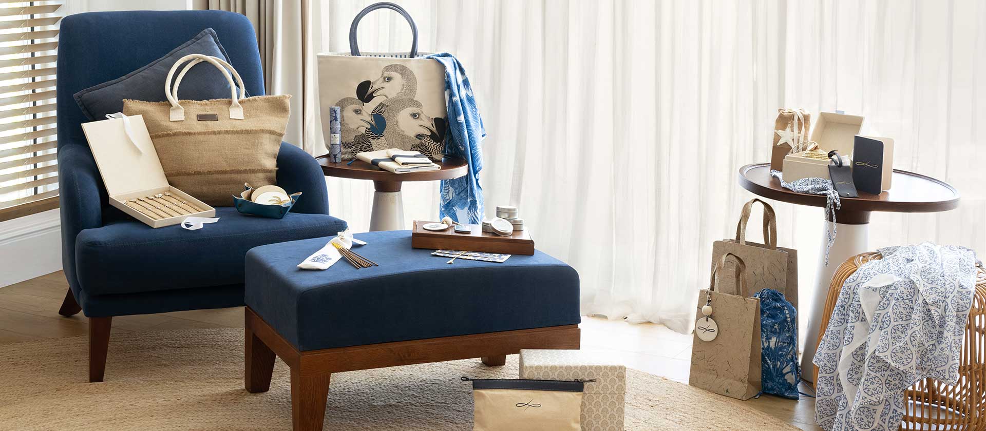 1920X840-CHAMBRE-BLEU
